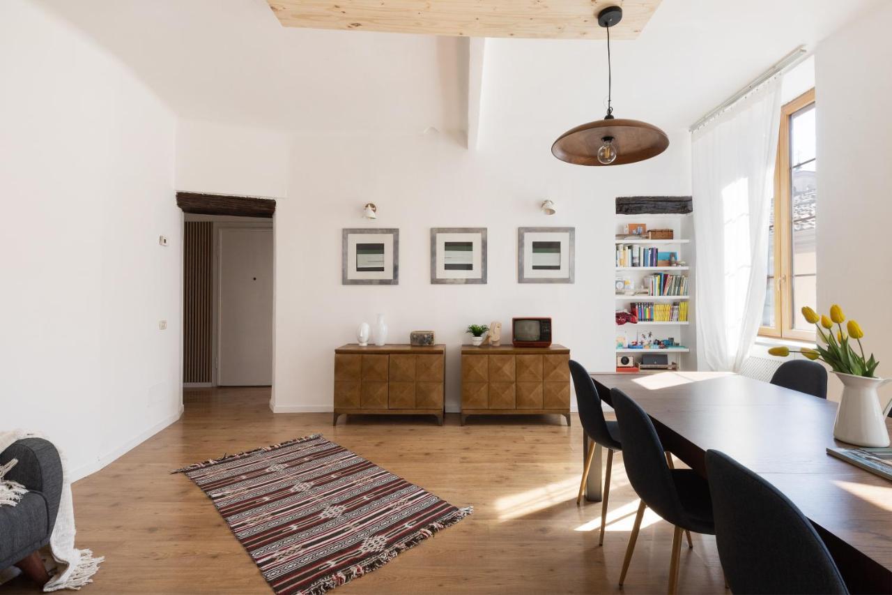 Casanina - The House Of Travelers Apartman Como Kültér fotó